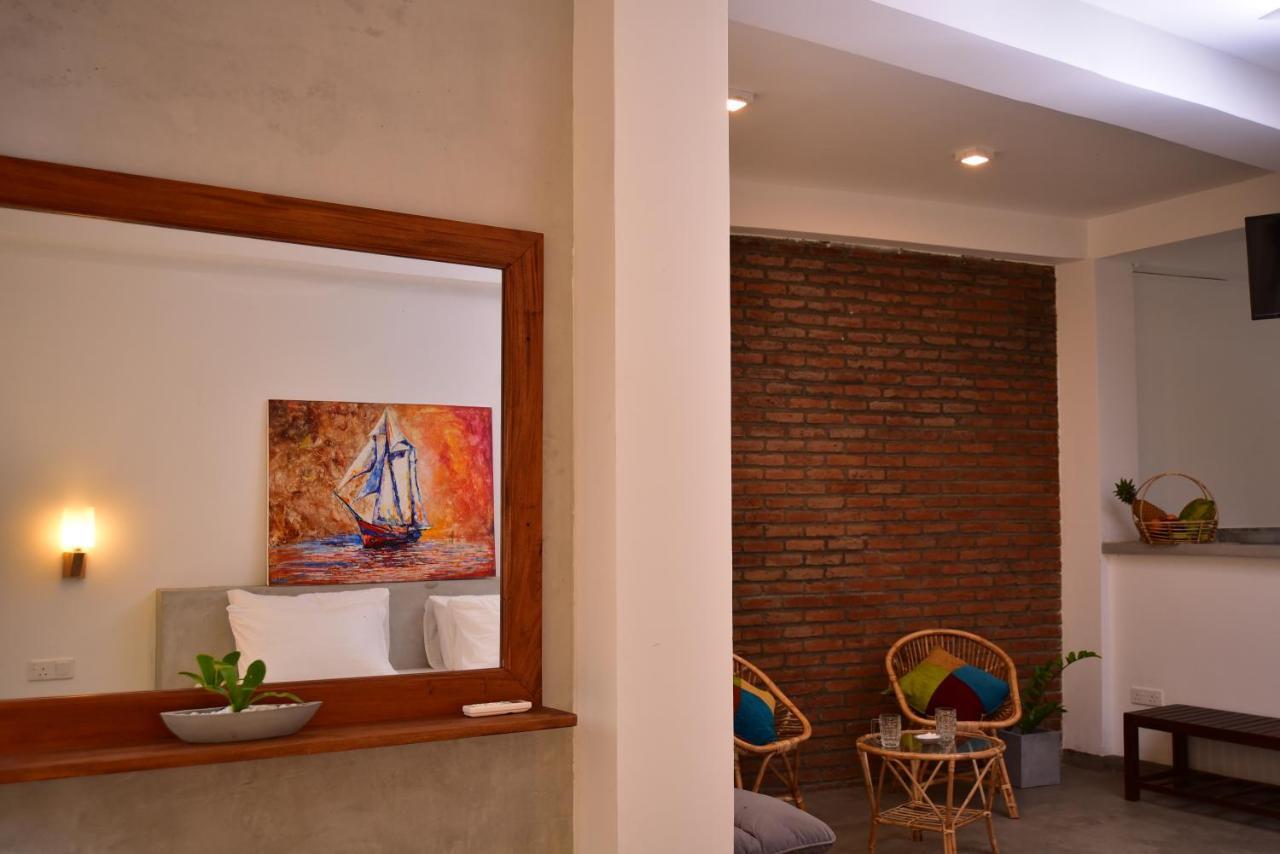 Lily Holiday Apartments Hikkaduwa Exterior foto