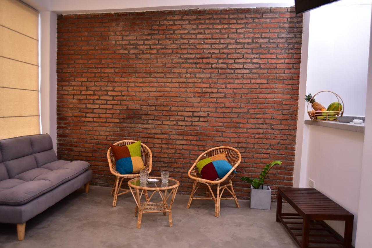 Lily Holiday Apartments Hikkaduwa Exterior foto